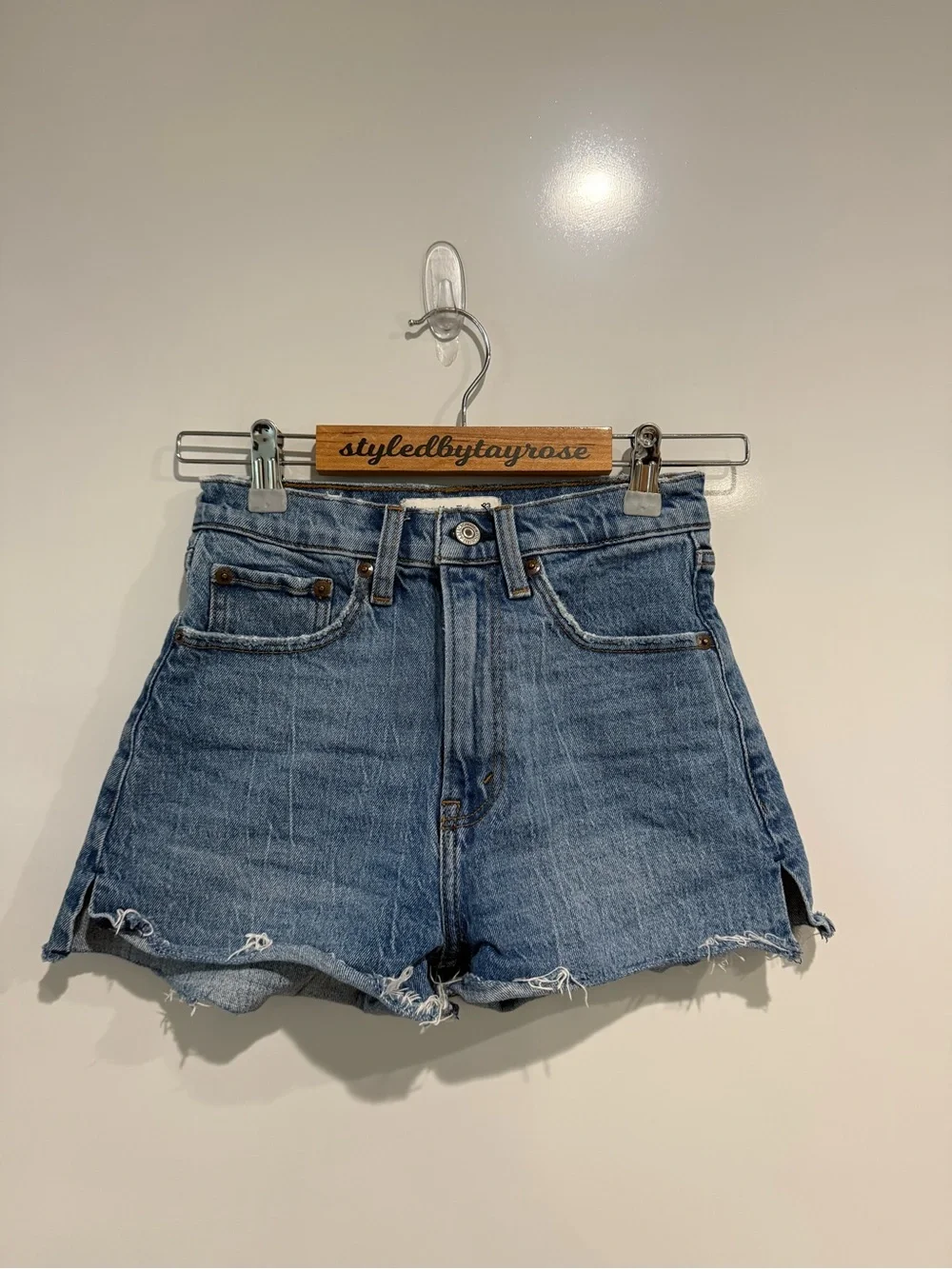 Abercrombie & Fitch Curve Love High Rise Mom Denim Short